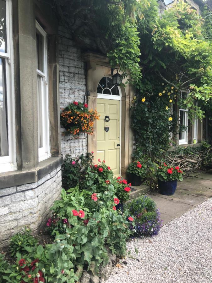 The Hollow Bed And Breakfast Great Longstone 外观 照片