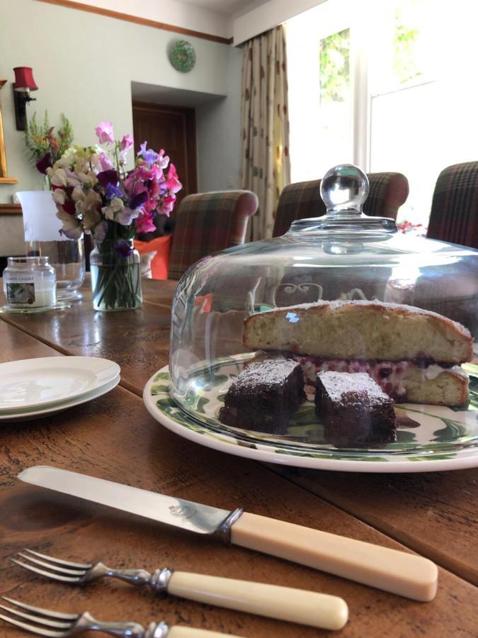 The Hollow Bed And Breakfast Great Longstone 外观 照片