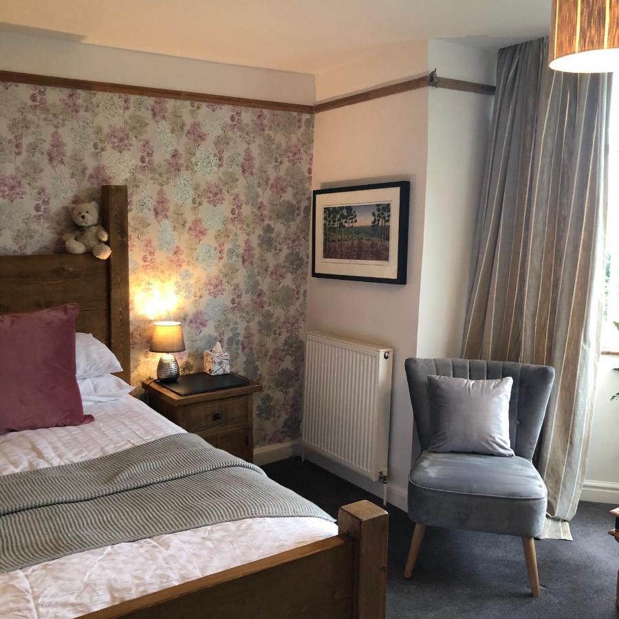 The Hollow Bed And Breakfast Great Longstone 外观 照片