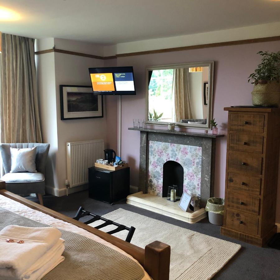 The Hollow Bed And Breakfast Great Longstone 外观 照片